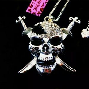 🎃 Pirate Skull Rhinestone Necklace 🎃
